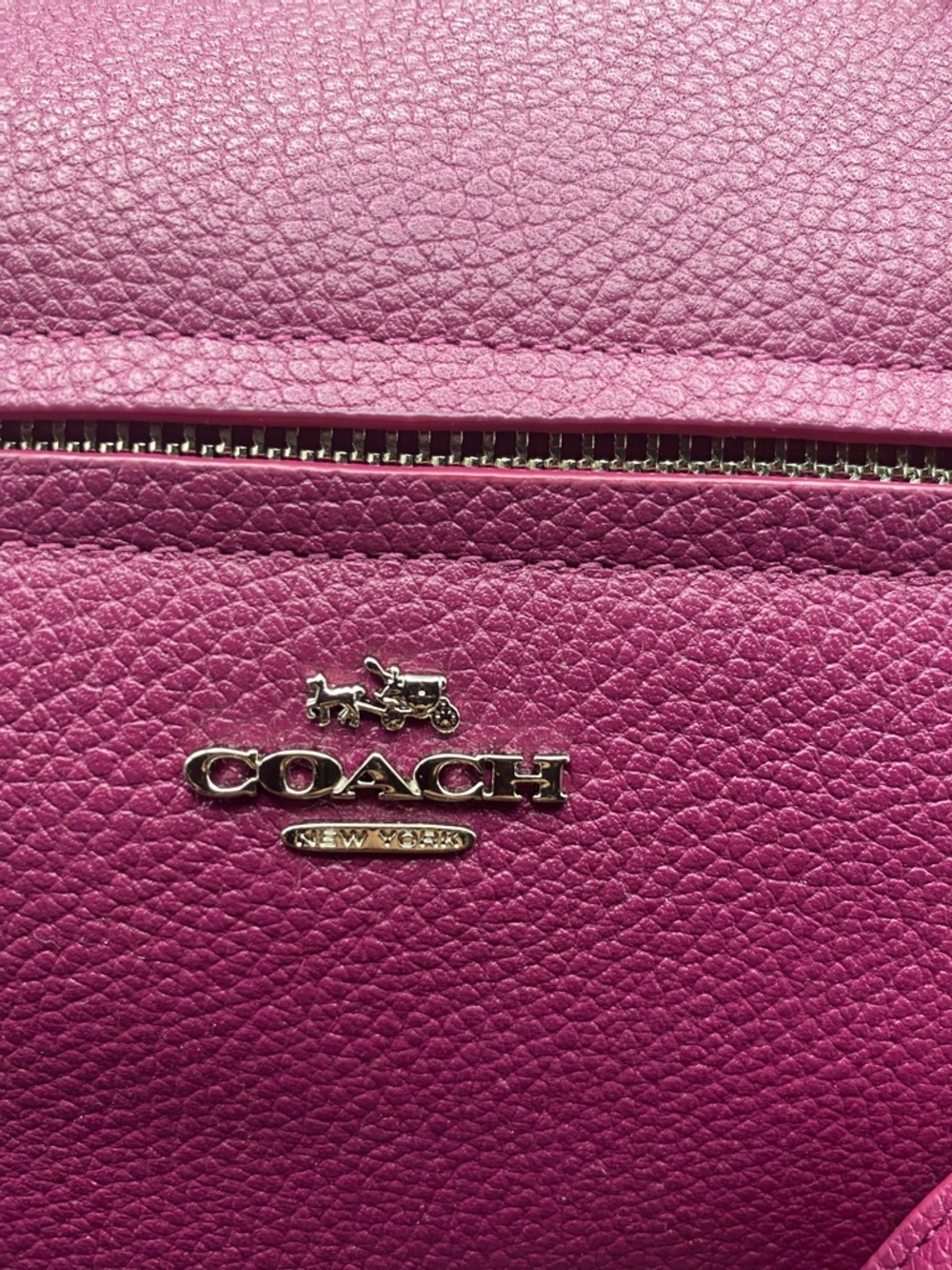 Gorgeous Magenta Colored Pebbled Coach Bag - Picture 3 of 16